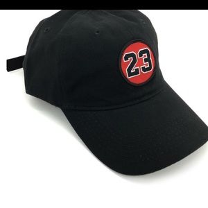 Meet your Posher, Caitlyn